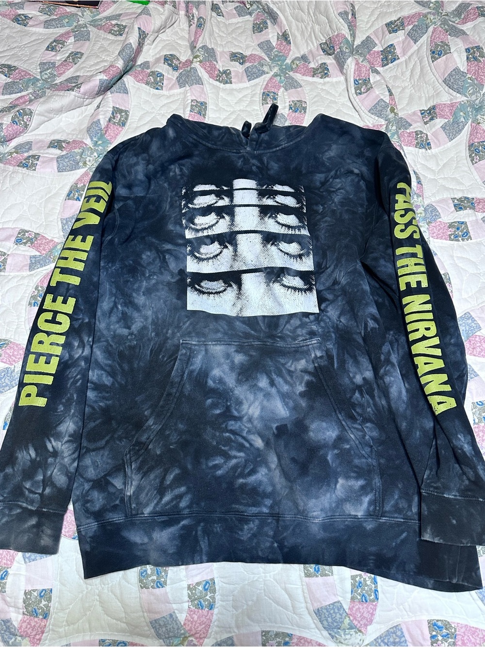 Official Pierce The Veil Pass The Nirvana Hoodie Tie Dye XL + Bonus Canvas Bag